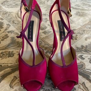 Steven by Steve Madden “Angels” Pumps